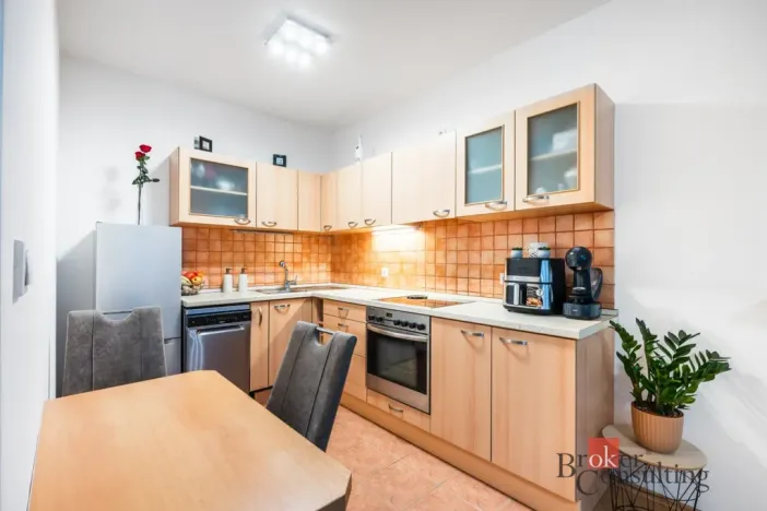 Prodej bytu 1+kk, Brno - Líšeň, Holzova, 87 m2