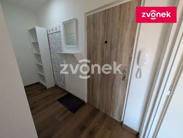 Pronájem bytu 1+1, Zlín - Příluky, Dřevnická, 35 m2