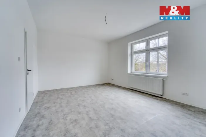 Pronájem bytu 2+kk, Plzeň - Doudlevce, Šípková, 47 m2