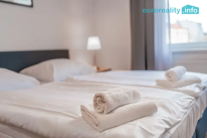 Pronájem bytu 2+1, Mladá Boleslav, náměstí Míru, 73 m2