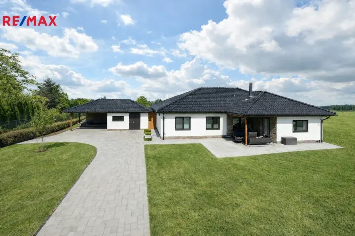 Prodej pozemku pro bydlení, Nový Bydžov - Vysočany, 4580 m2