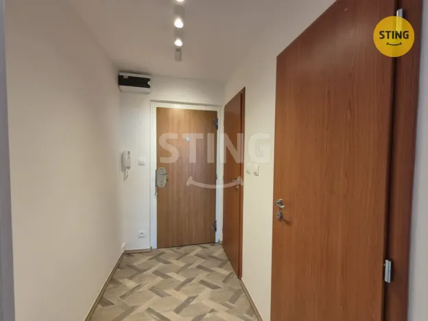 Pronájem bytu 1+kk, Ostrava, Čujkovova, 28 m2