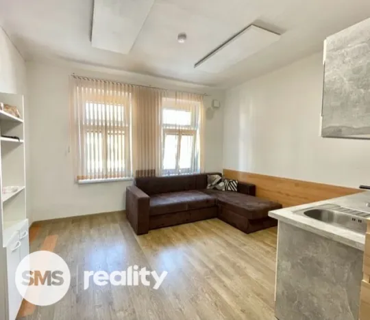 Pronájem bytu 2+kk, Opava, Pekařská, 32 m2