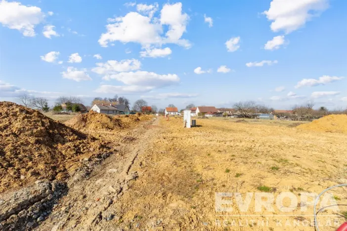 Prodej pozemku pro bydlení, Zvěstovice, 817 m2