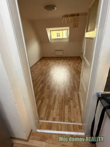 Pronájem bytu 2+1, Praha - Strašnice, Černická, 60 m2