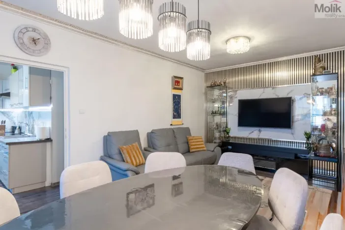 Prodej bytu 3+1, Most, Česká, 81 m2