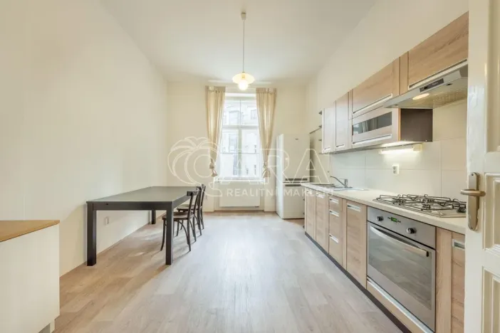 Pronájem bytu 3+1, Praha - Vinohrady, Lužická, 93 m2