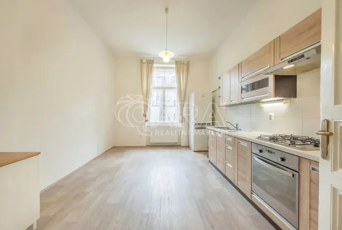 Pronájem bytu 3+1, Praha - Vinohrady, Lužická, 93 m2