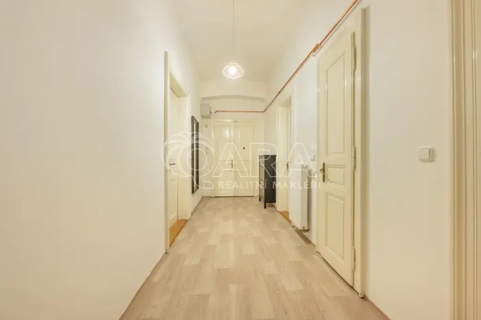 Pronájem bytu 3+1, Praha - Vinohrady, Lužická, 93 m2