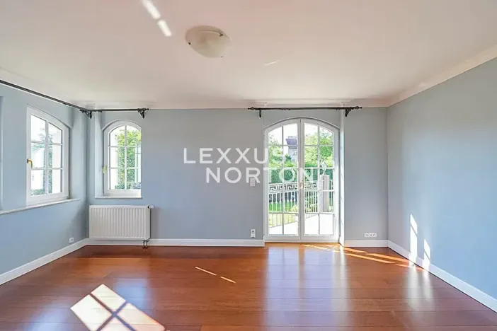 Pronájem vily, Praha - Nebušice, Spojová, 600 m2