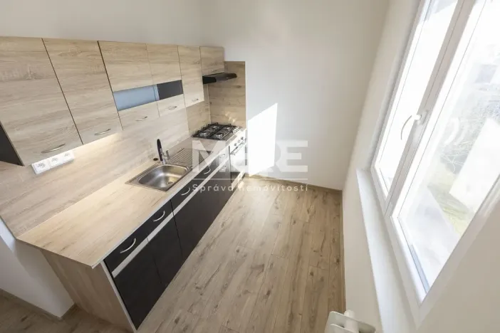 Pronájem bytu 3+1, Karviná - Mizerov, Čajkovského, 57 m2