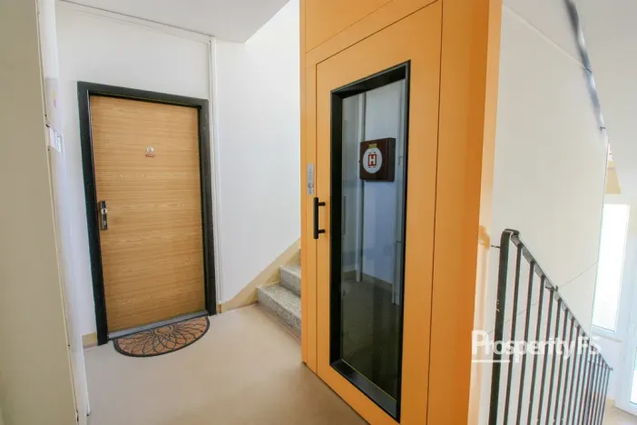 Pronájem bytu 1+1, Ústí nad Labem - Severní Terasa, Kmochova, 33 m2