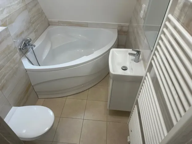 Pronájem bytu 2+kk, Jablonec nad Nisou, Lidická, 64 m2