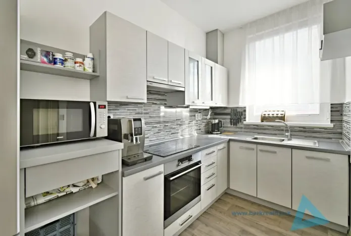 Prodej bytu 2+kk, Vrchlabí - Hořejší Vrchlabí, Horská, 39 m2