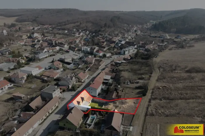 Prodej rodinného domu, Lovčičky, 239 m2