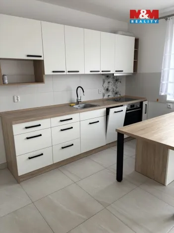 Pronájem bytu 2+kk, Benátky nad Jizerou - Kbel, 57 m2