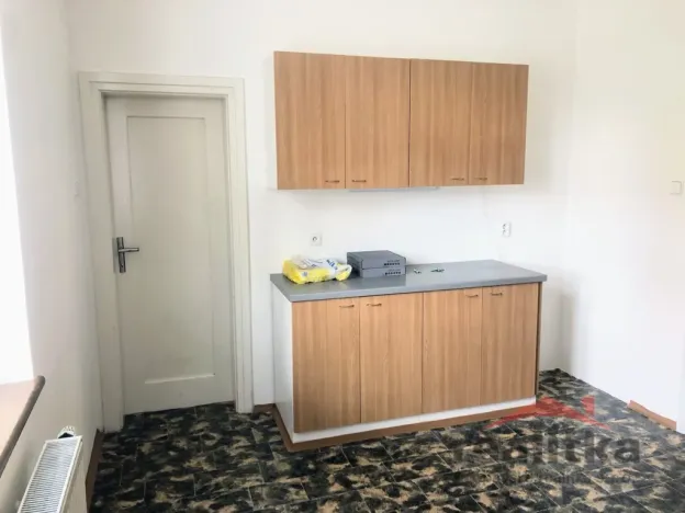 Pronájem bytu 4+1, Opava, Dostojevského, 160 m2