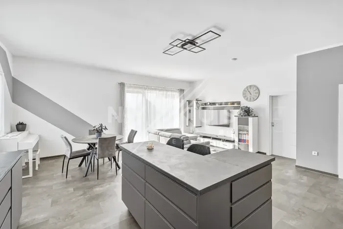 Pronájem rodinného domu, Krakovany, 145 m2