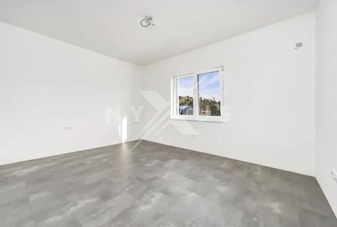 Pronájem rodinného domu, Krakovany, 145 m2