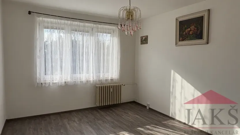 Prodej bytu 2+1, Hrádek, 58 m2