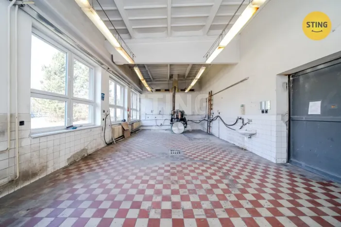 Pronájem komerční nemovitosti, Paskov, Rudé armády, 556 m2