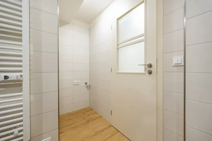 Prodej bytu 2+kk, Praha - Lhotka, K Novému dvoru, 64 m2
