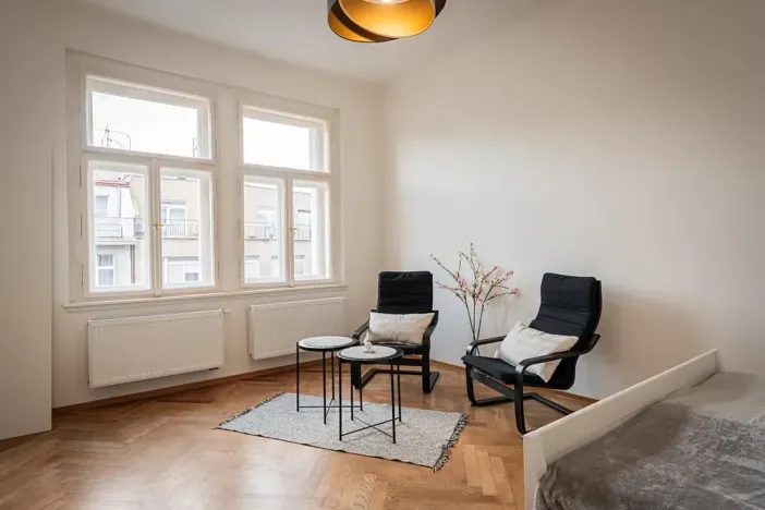 Pronájem bytu 2+kk, Praha - Nové Město, Lípová, 41 m2