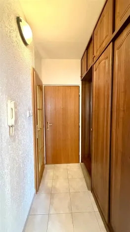 Pronájem bytu 2+kk, Cheb, Lesní, 36 m2