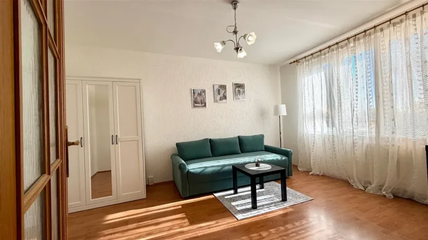 Pronájem bytu 2+kk, Cheb, Lesní, 36 m2