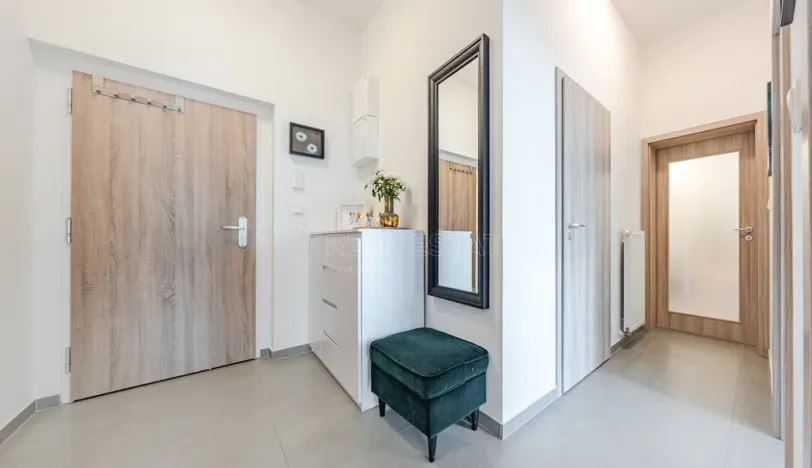 Prodej bytu 3+kk, Praha, Ke kříži, 63 m2