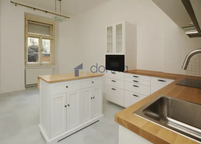 Pronájem bytu 3+kk, Praha, Bulharská, 79 m2