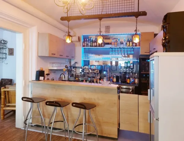 Pronájem obchodního prostoru, Praha, Plaská, 86 m2