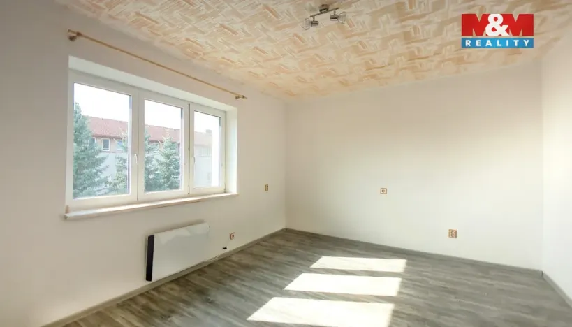 Prodej bytu 2+kk, Kamenice nad Lipou, Masarykova, 42 m2