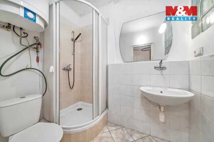 Prodej rodinného domu, Dolní Čermná, 220 m2