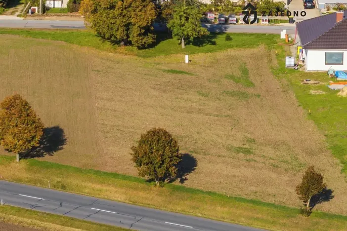 Prodej pozemku pro bydlení, Branišovice, 843 m2