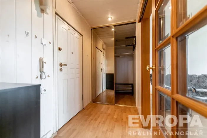 Prodej bytu 3+1, Praha - Hlubočepy, Voskovcova, 77 m2