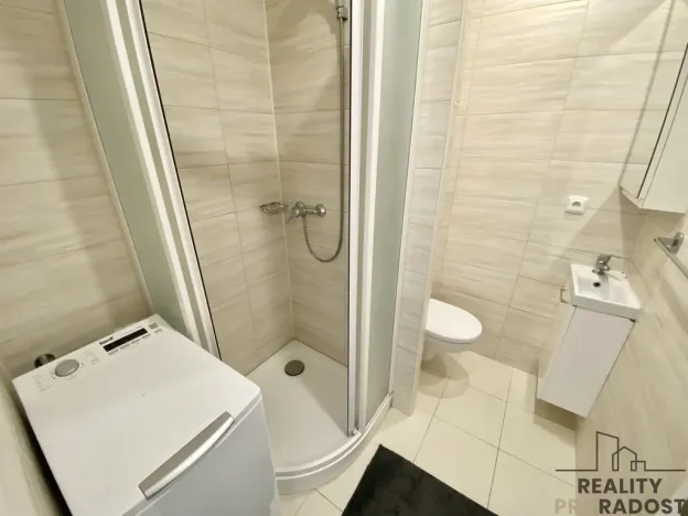 Pronájem bytu 1+1, Prostějov, Dobrovského, 33 m2