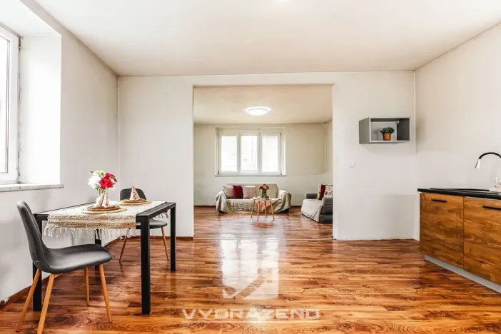 Prodej rodinného domu, Černov, 242 m2