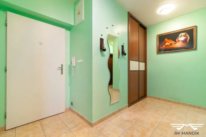 Pronájem bytu 4+kk, Praha - Letňany, Bechlínská, 82 m2