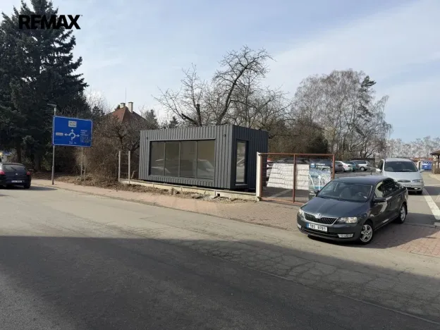Pronájem obchodního prostoru, Pelhřimov, Krasíkovická, 20 m2