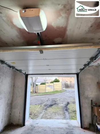 Pronájem garáže, Cheb, Svobody, 18 m2