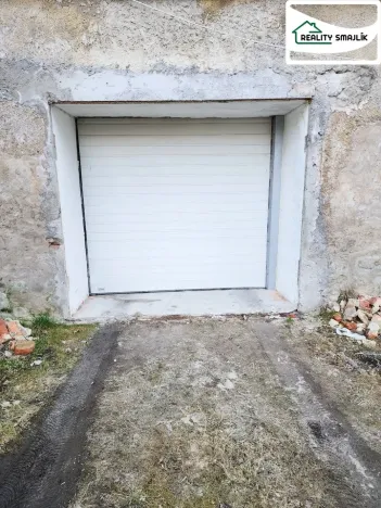 Pronájem garáže, Cheb, Svobody, 18 m2