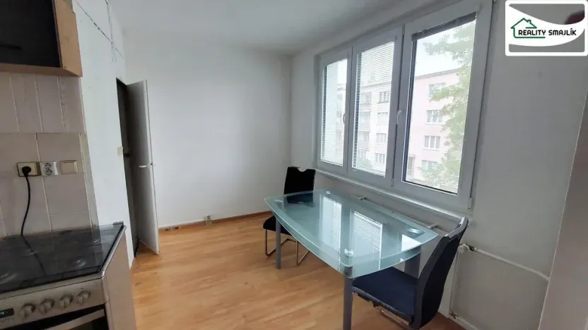 Pronájem bytu 3+1, Cheb, Lesní, 65 m2
