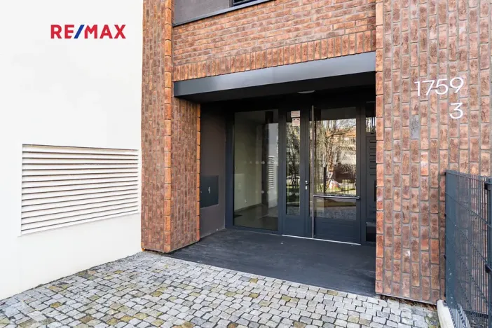 Pronájem bytu 1+kk, Praha - Nusle, Muzikova, 34 m2