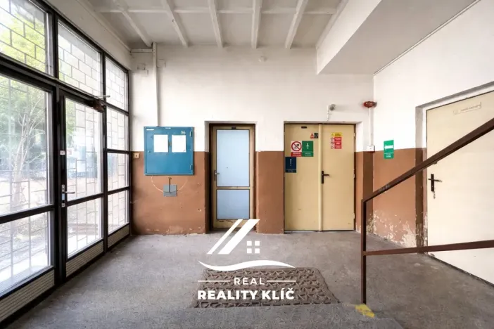 Prodej bytu 6+kk a větší, Kopřivnice, Obránců míru, 1407 m2