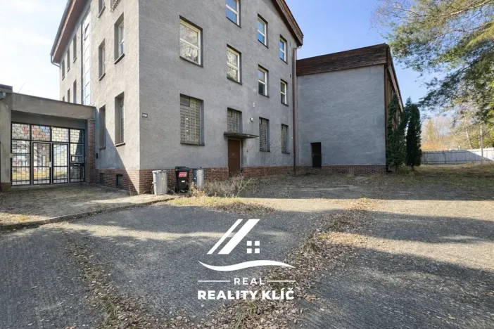 Prodej bytu 6+kk a větší, Kopřivnice, Obránců míru, 1407 m2