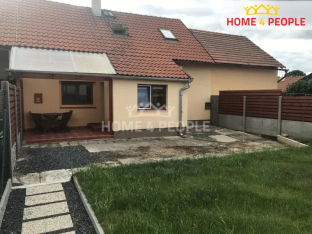 Pronájem bytu 2+1, Horoušany, Šámalova, 70 m2