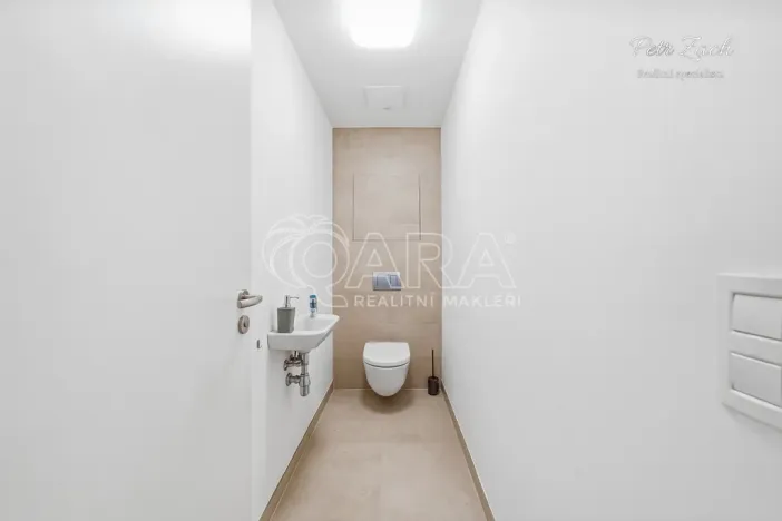 Pronájem bytu 2+kk, Olomouc - Nová Ulice, Hněvotínská, 70 m2