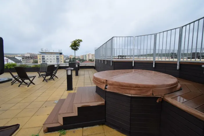 Pronájem bytu 2+kk, Brno - Královo Pole, Palackého třída, 56 m2