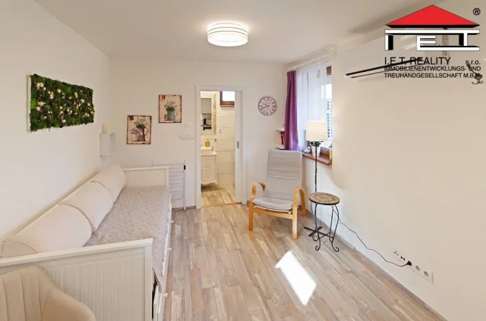 Pronájem kanceláře, Praha - Čakovice, Kostelecká, 25 m2